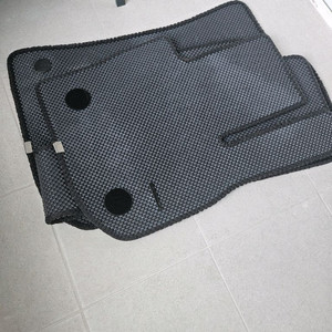 (상태 최상) BMW X4 (22년식) 더원 프리미엄 플러스 4세대 카매트 판매합니다. 이미지