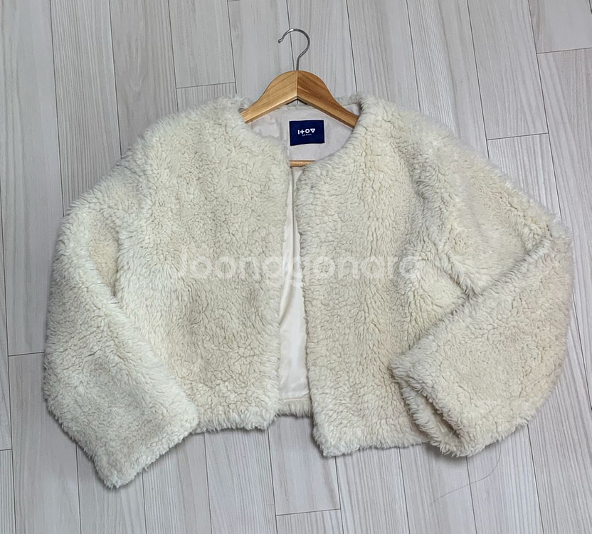 아이토브서울 퍼 자켓 아이보리--4