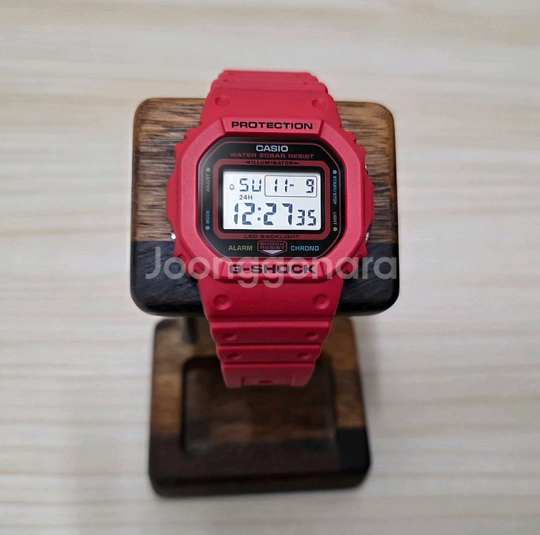 지샥. DW-5600EP-4DR.--1