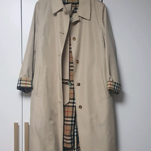 버버리 체크 트렌치코트