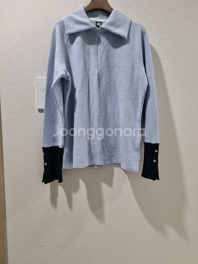 닥스 여성 집업 니트 티셔츠--2