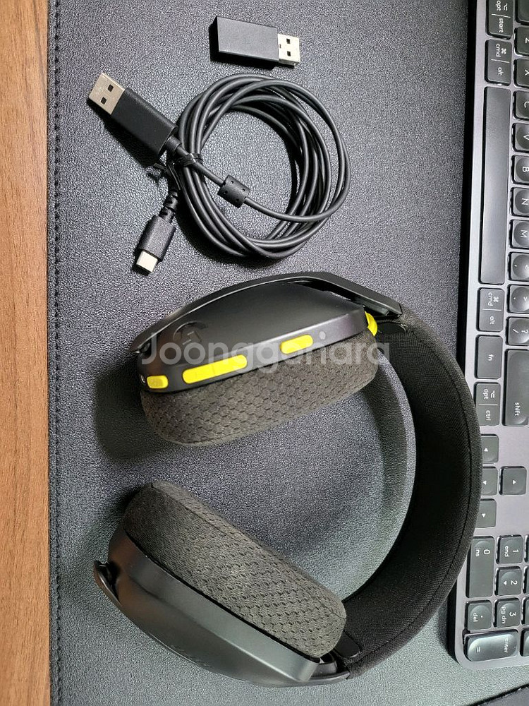 로지텍 G435 게이밍 헤드셋--0