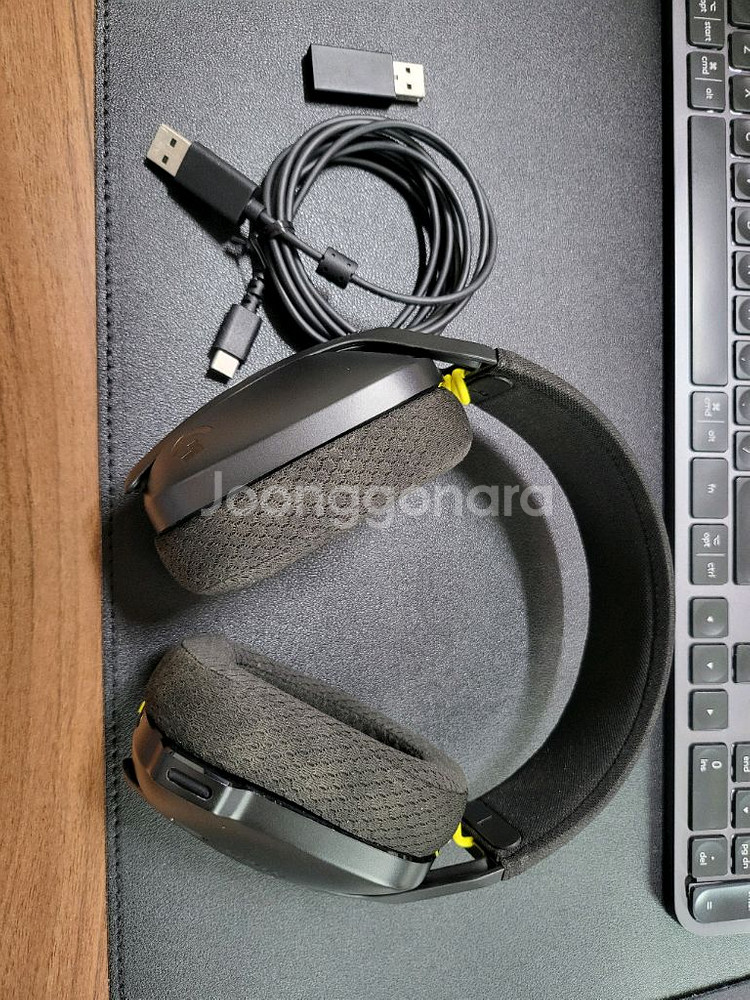 로지텍 G435 게이밍 헤드셋--1