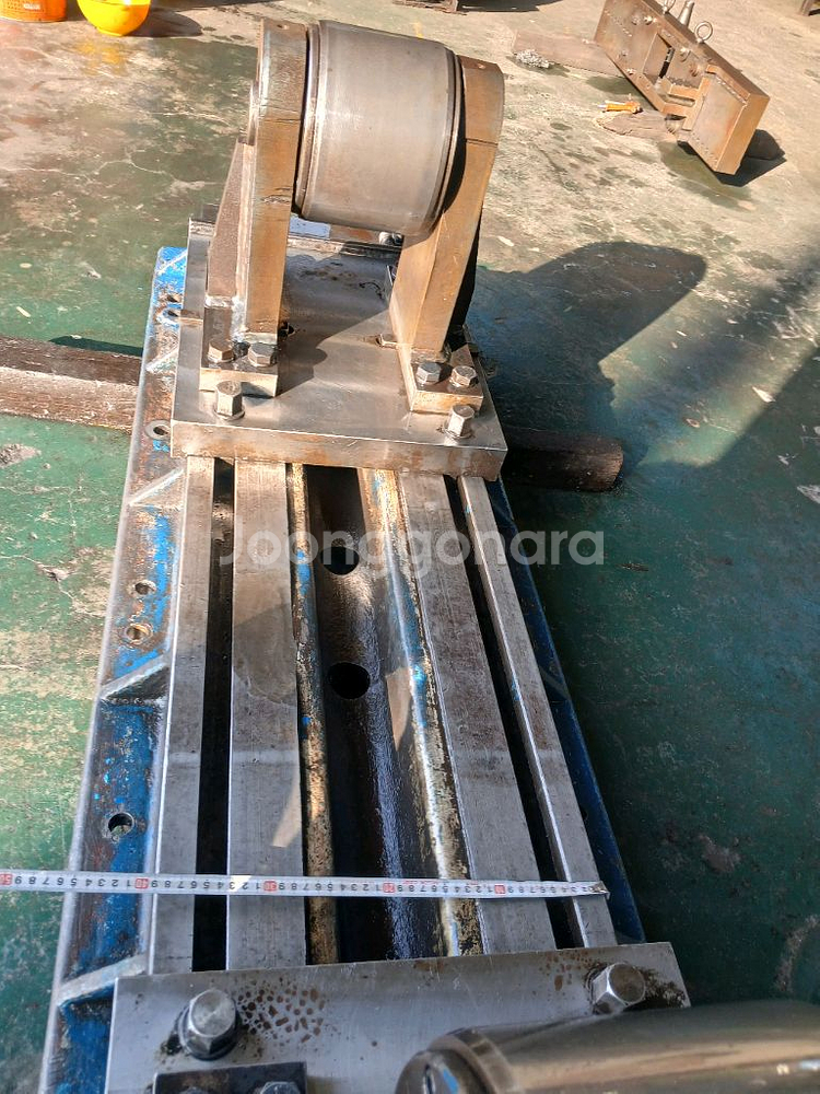 대형 범용선반 스코다 3베드 언드롤러 판매금액 900백만원입니다.--3