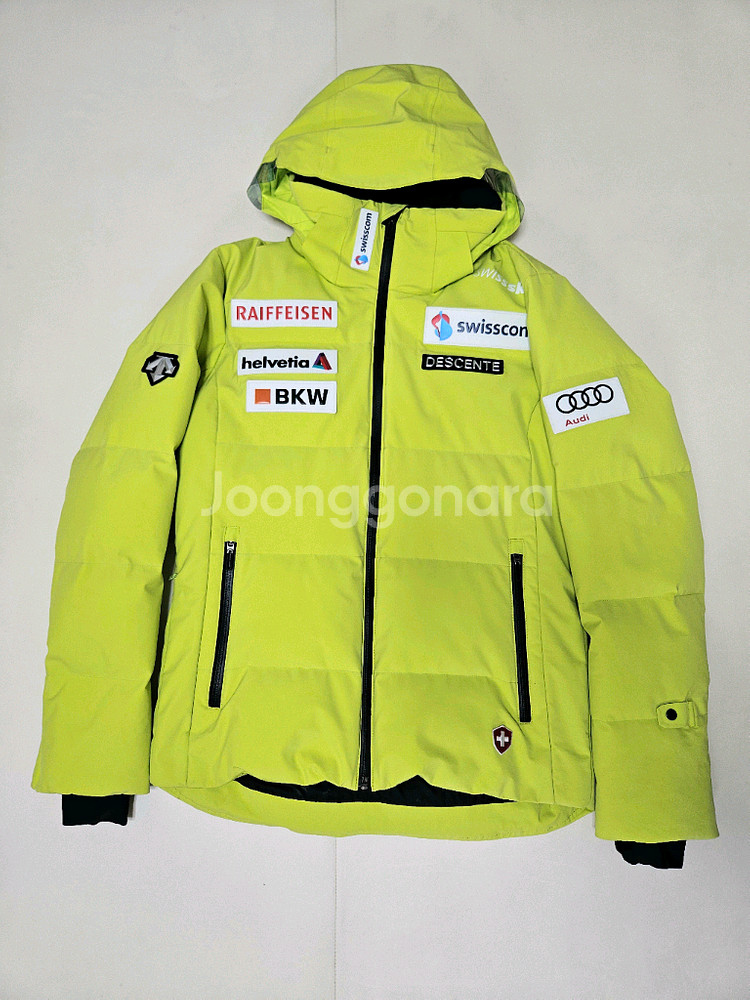 데상트 스키복 스위스 팀복 자켓100 바지90--1