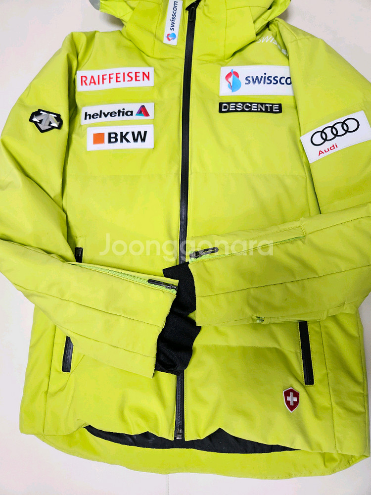 데상트 스키복 스위스 팀복 자켓100 바지90--3
