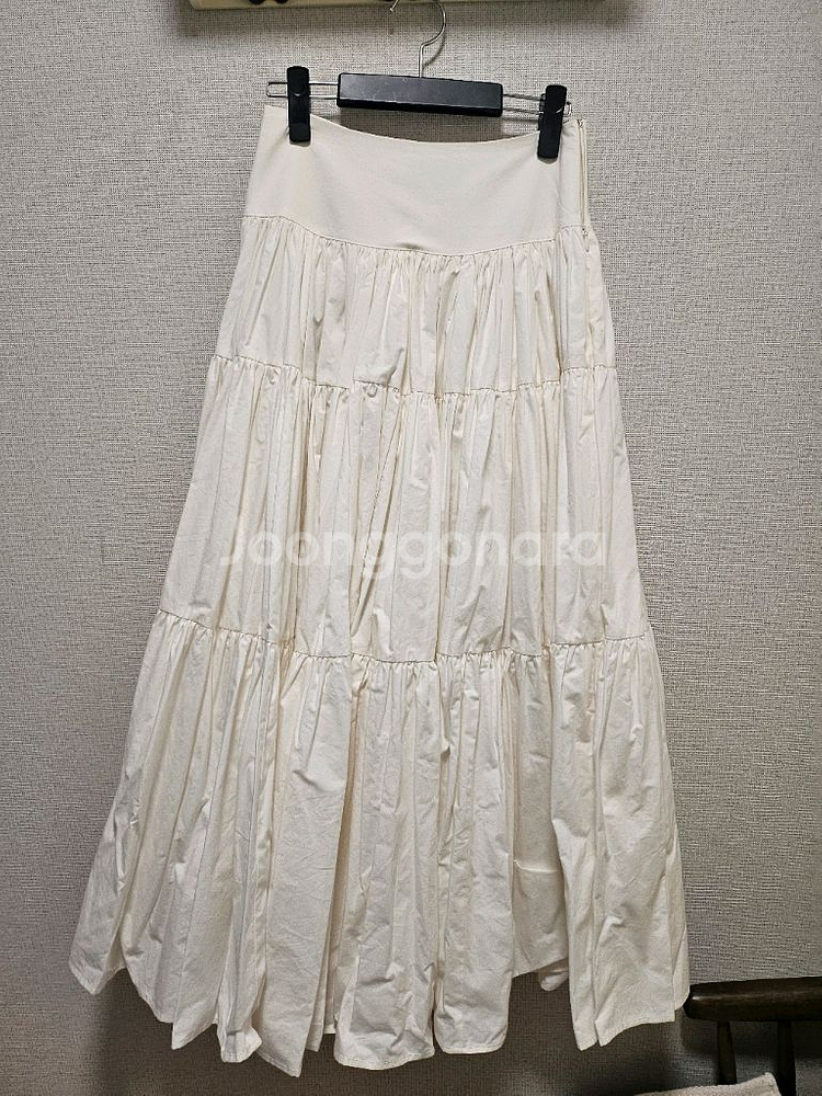 더티스 크림 코튼 롱 스커트 s사이즈--4