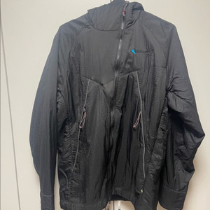 클라터뮤젠 발레후디 블랙 L사이즈 판매합니다.