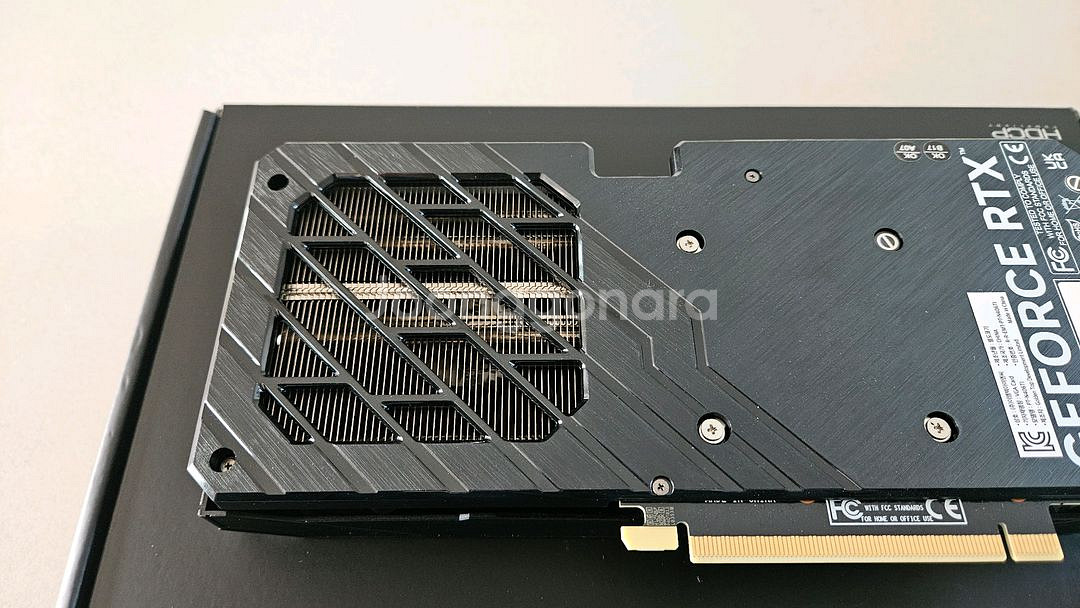 이엠텍 RTX 4060Ti 그래픽카드 팝니다--5