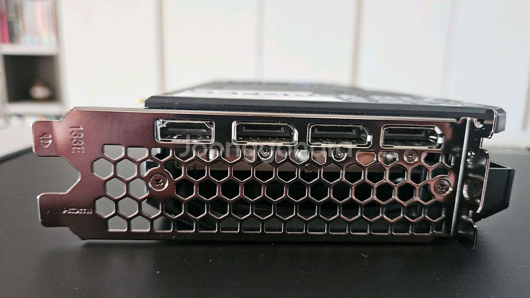 이엠텍 RTX 4060Ti 그래픽카드 팝니다--4