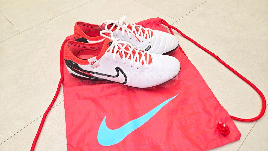 나이키 티엠포 레전드 엘리트 FG 최상급 축구화 260mm--0