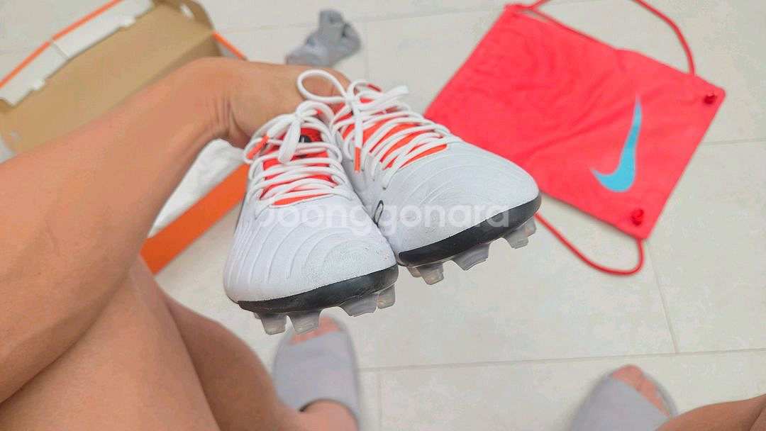 나이키 티엠포 레전드 엘리트 FG 최상급 축구화 260mm--6