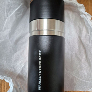 스타벅스 SS 블랙 앤 골드 스탠리 보온병 500ml 블랙 새상품 판매