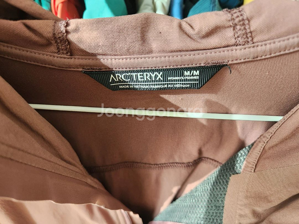 아크테릭스 재킷 M사이즈--1