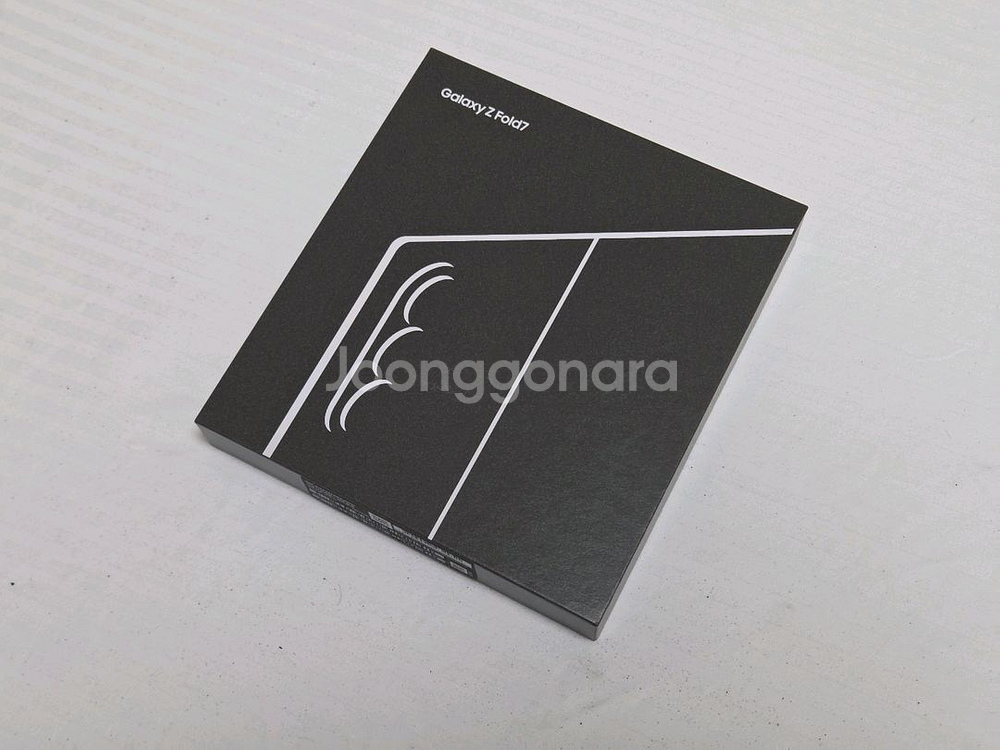 갤럭시 Z폴드7 512GB 블랙 자급제 미개봉 새제품--0
