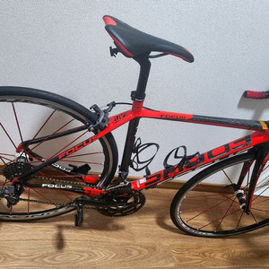 포커스 울테그라 카본 로드바이크