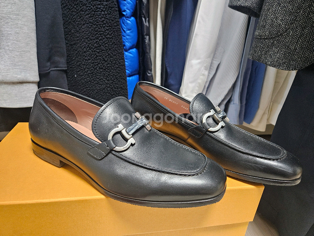 페라가모 / 로퍼 / 5.5 국내250--3