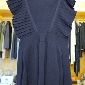 DEWL 네이비 니트 원피스