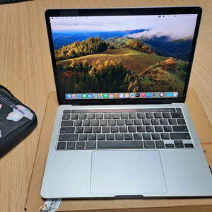 맥북프로 2020 터치바(8g,512G),매직마우스2