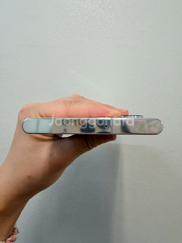 갤럭시s22울트라 256 화이트색상 팝니다--4