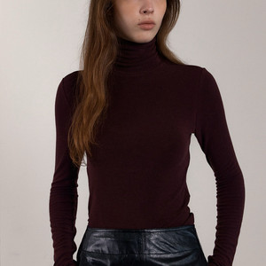 Theory 띠어리 터틀넥 니트 리브드 골지 / 클럽모나코 마시모두띠 폴로 더캐시미어 아르켓 코스 얼바닉