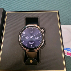 화웨이워치4 판매합니다.