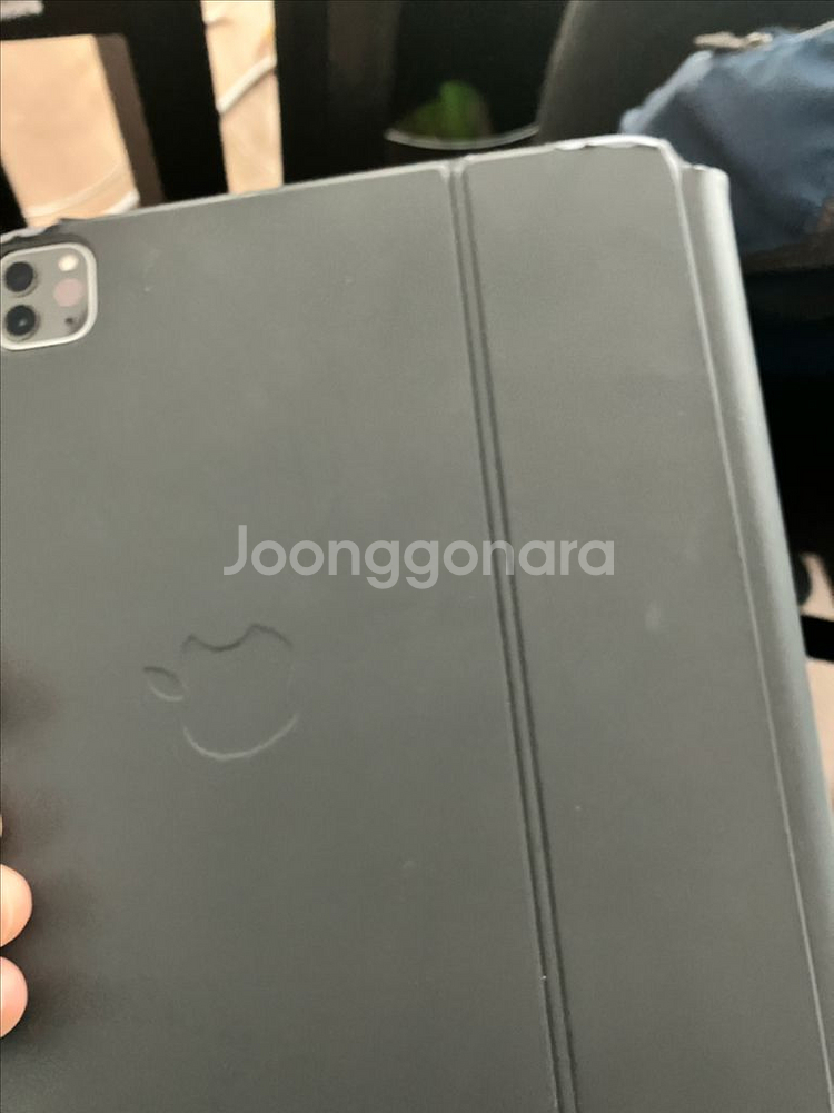 아이패드 프로 M2 11인치 128GB+매직키보드--7