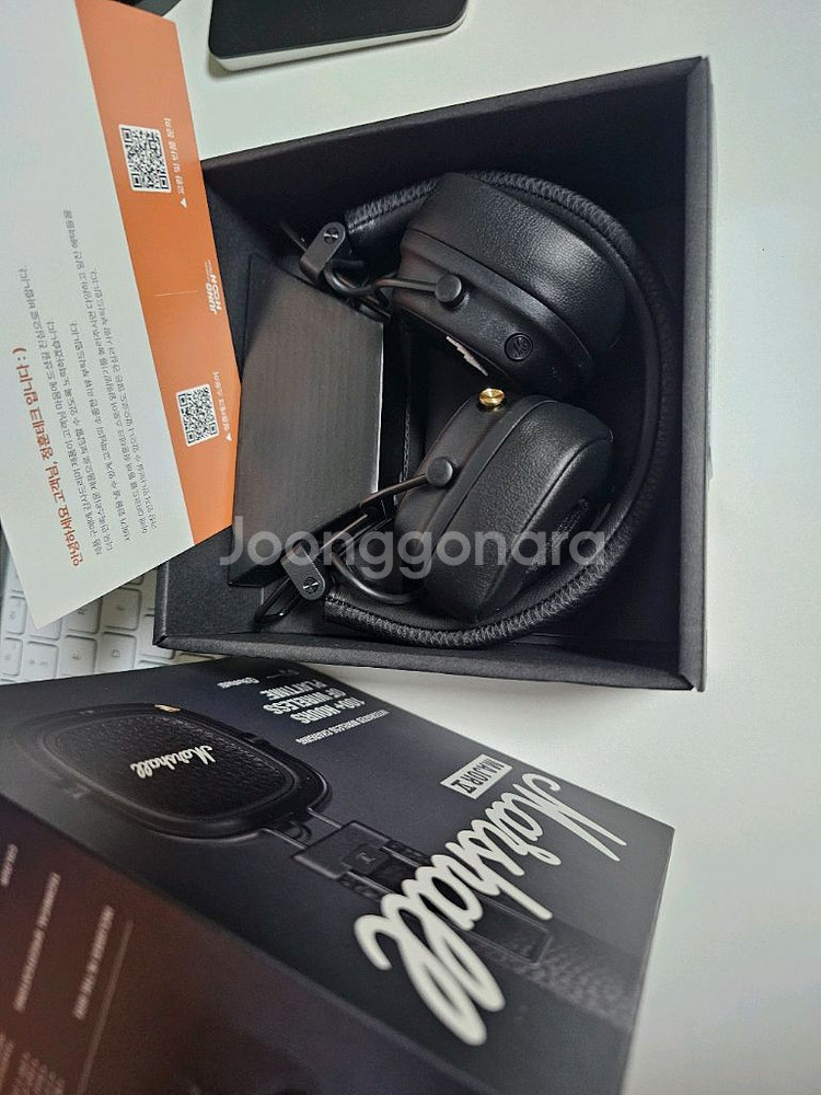 (소비코 정품) 마샬 메이저4 블랙 헤드폰 팝니다--0