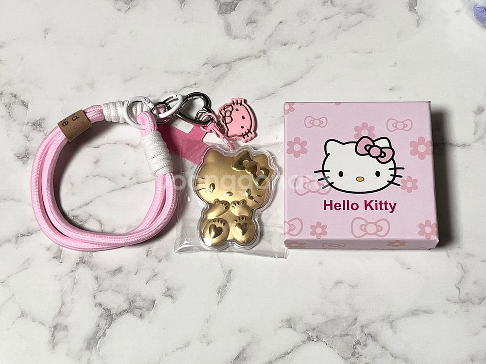 헬로키티 골드 키링 핑크 스트랩 새상품--1
