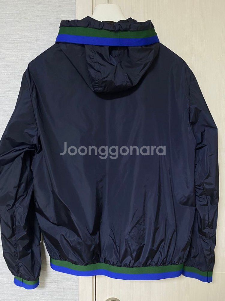 [6] 몽클레어 아틀린 후드 바람막이--1