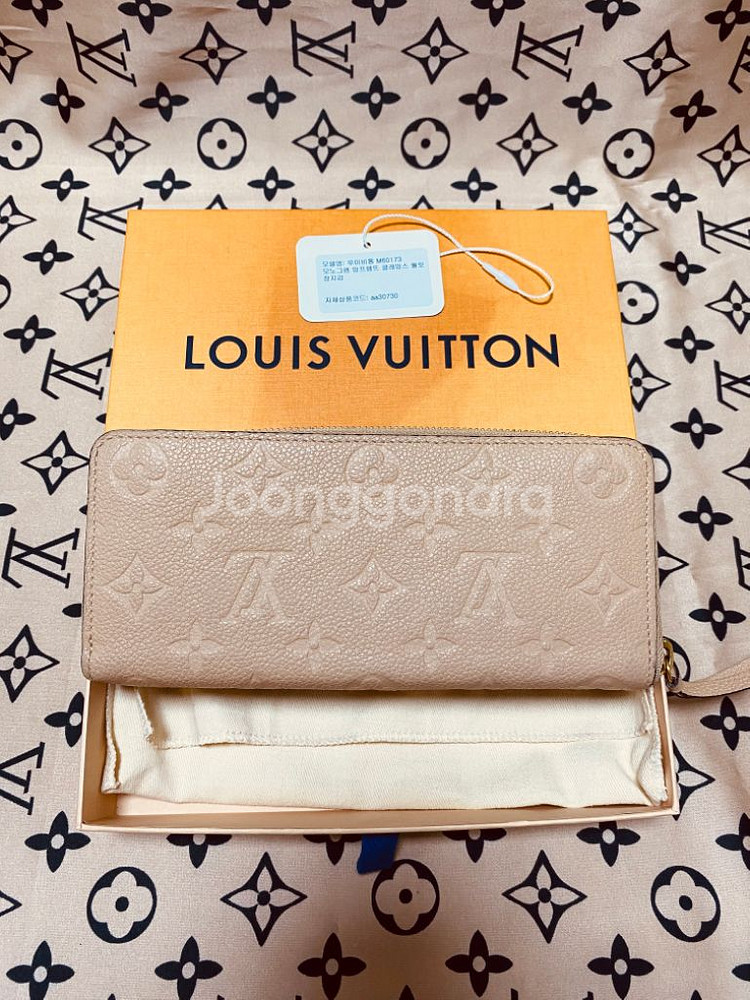 [OS] 루이비통 앙프렝뜨 끌레망스 지퍼돌이 장지갑--0