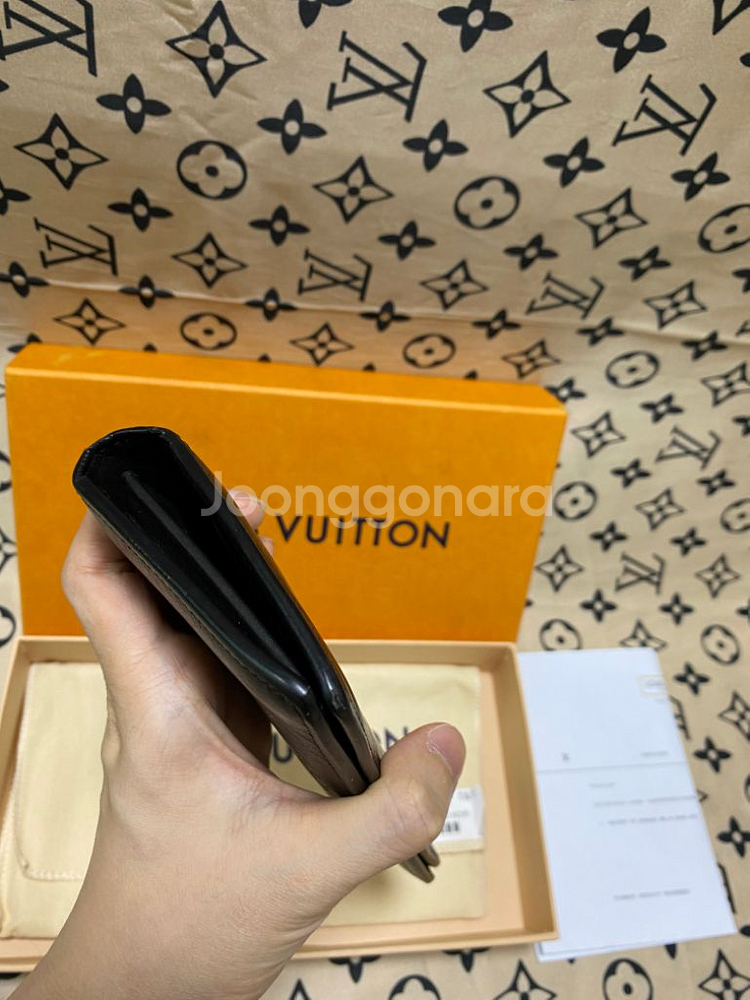 [인보이스] 루이비통 쉐도우 브라짜 월릿 장지갑--5