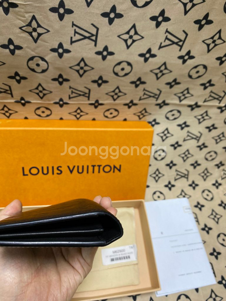 [인보이스] 루이비통 쉐도우 브라짜 월릿 장지갑--7