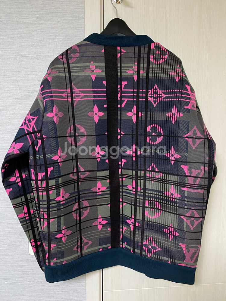 루이비통 멀티 모노그램 자카드 스웨트 맨투맨L--1