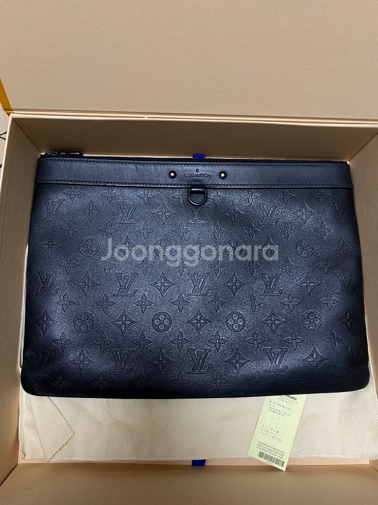 [GM] 루이비통 모노그램 쉐도우 클러치--0