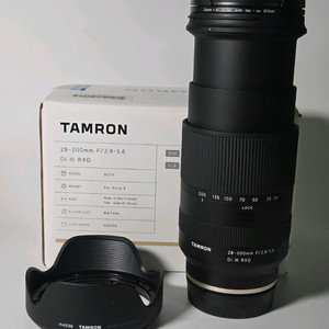 소니 FE 탐론 28-200 F2.8-5.6 슈퍼줌렌즈