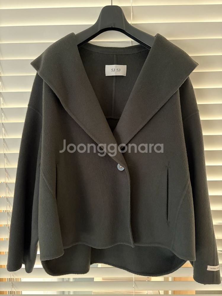 한섬 에스제이(SJSJ) 핸드메이드 반코트--0