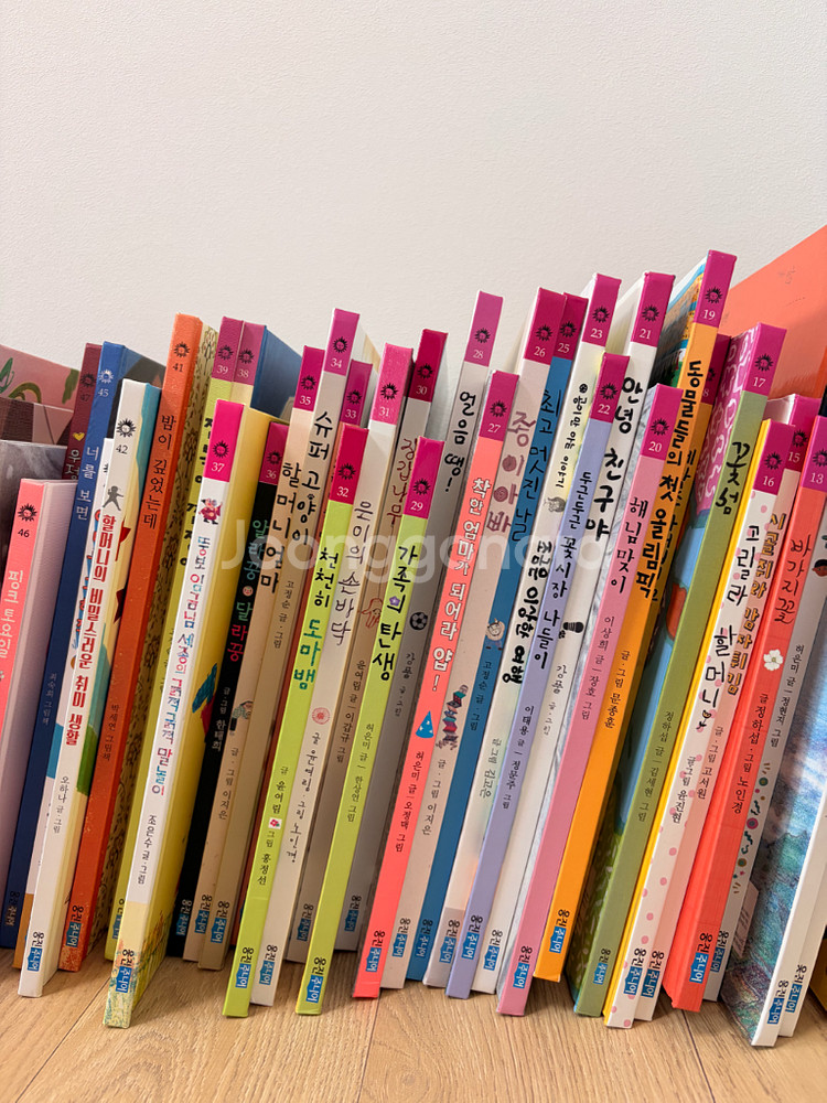 웅진 우리그림책 시리즈 65권<(1~67번중 4권없음-14,24,59,62) + 꿀약방3권 + 이지은그림책 2권--1