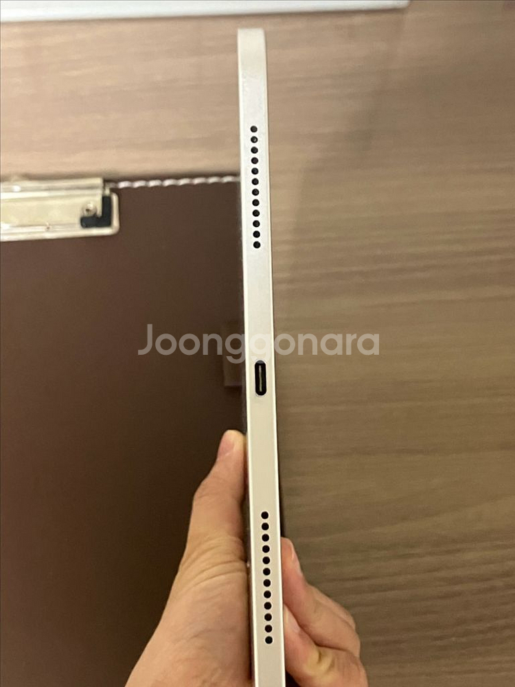 아이패드10세대 wifi 실버 64기가 S급 팝니다--5