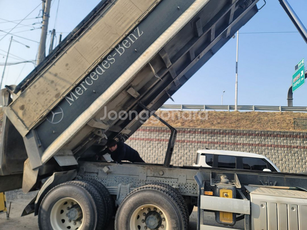 화물차/덤프트럭 4채널 블랙박스/후방카메라 출장설치--2