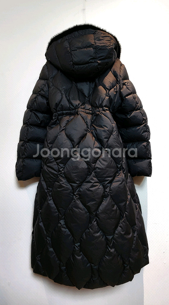 TINA 티나 밍크트리밍 구스 퀼팅 허리밴딩 패딩 코트 77사이즈 새제품각 블랙컬러, 실버그레이컬러--5