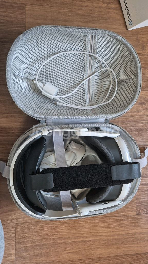 메타퀘스트3 512gb 5개월 사용--0