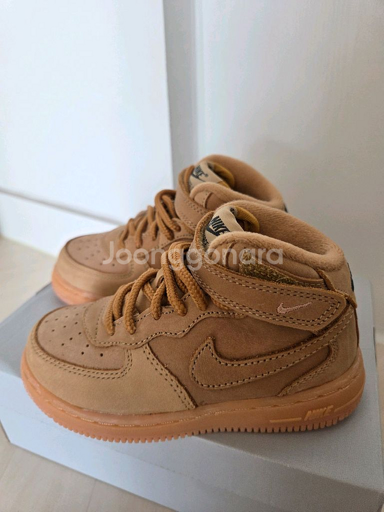 나이키 에어포스1 미드된장 키즈--1