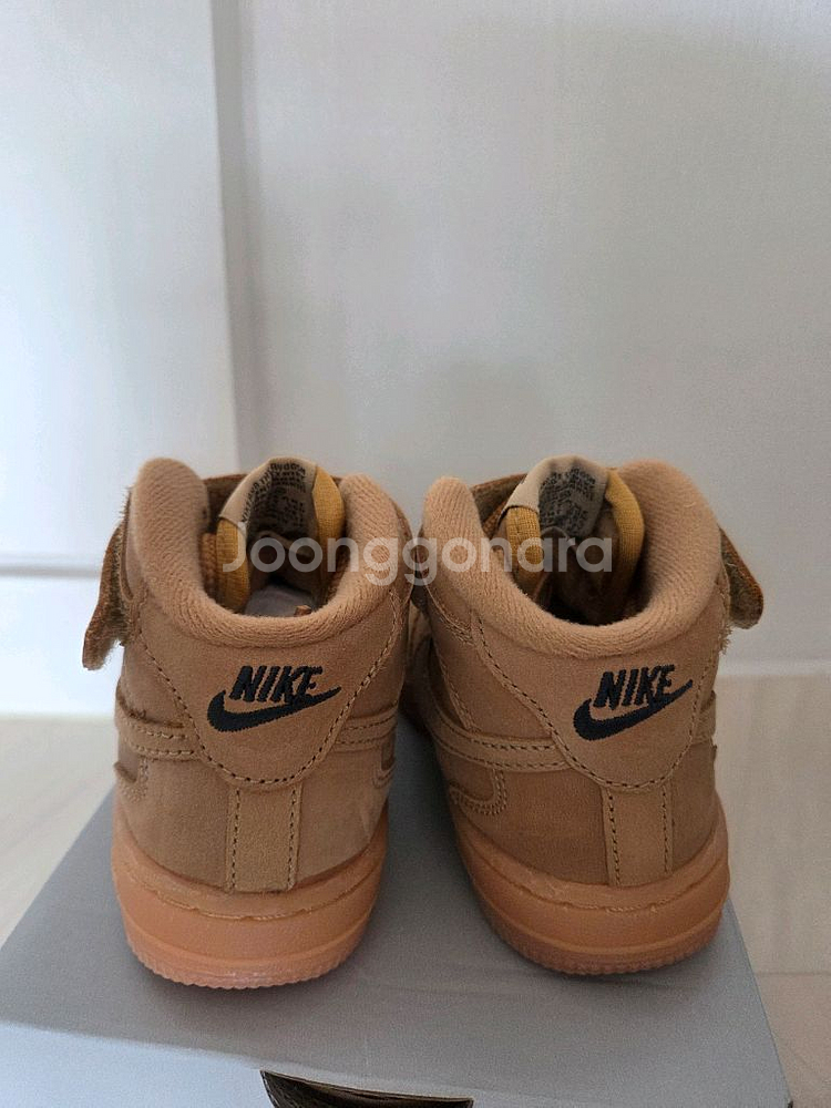 나이키 에어포스1 미드된장 키즈--3