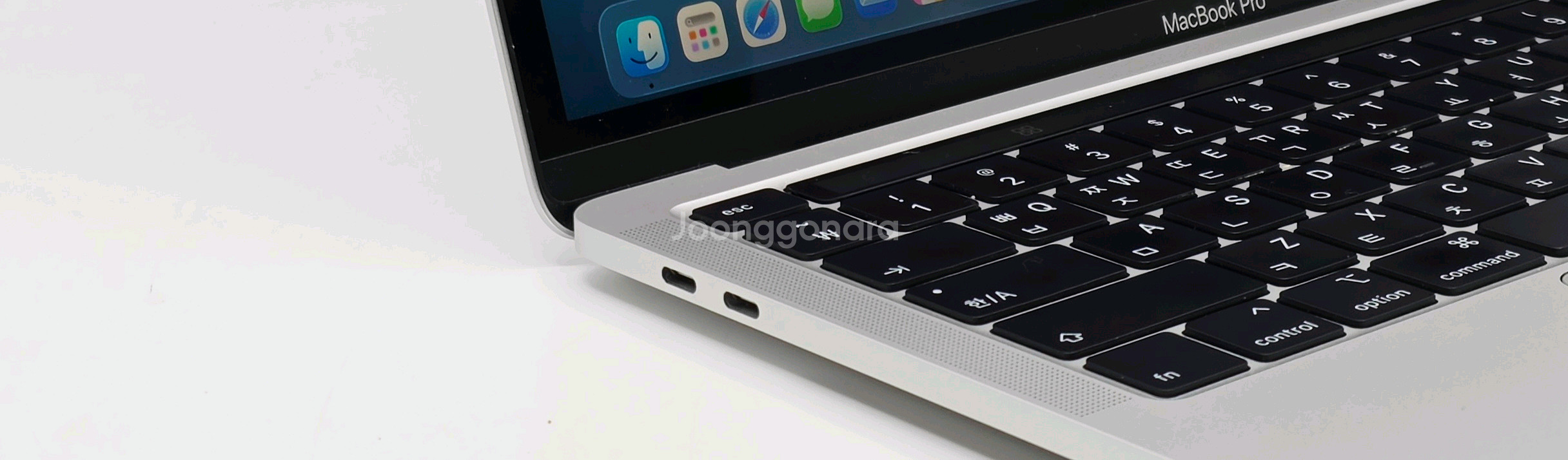 (중고)2020 맥북프로13 I7/16GB/512GB 실버 노트북 풀박스 깔끔한제품--3