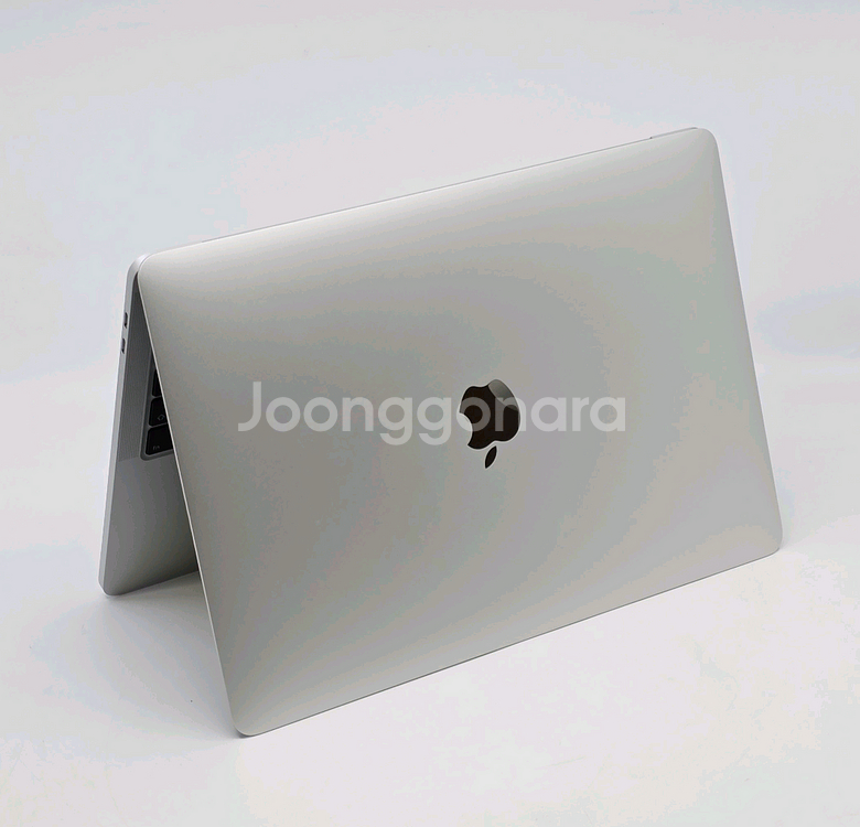 (중고)2020 맥북프로13 I7/16GB/512GB 실버 노트북 풀박스 깔끔한제품--5