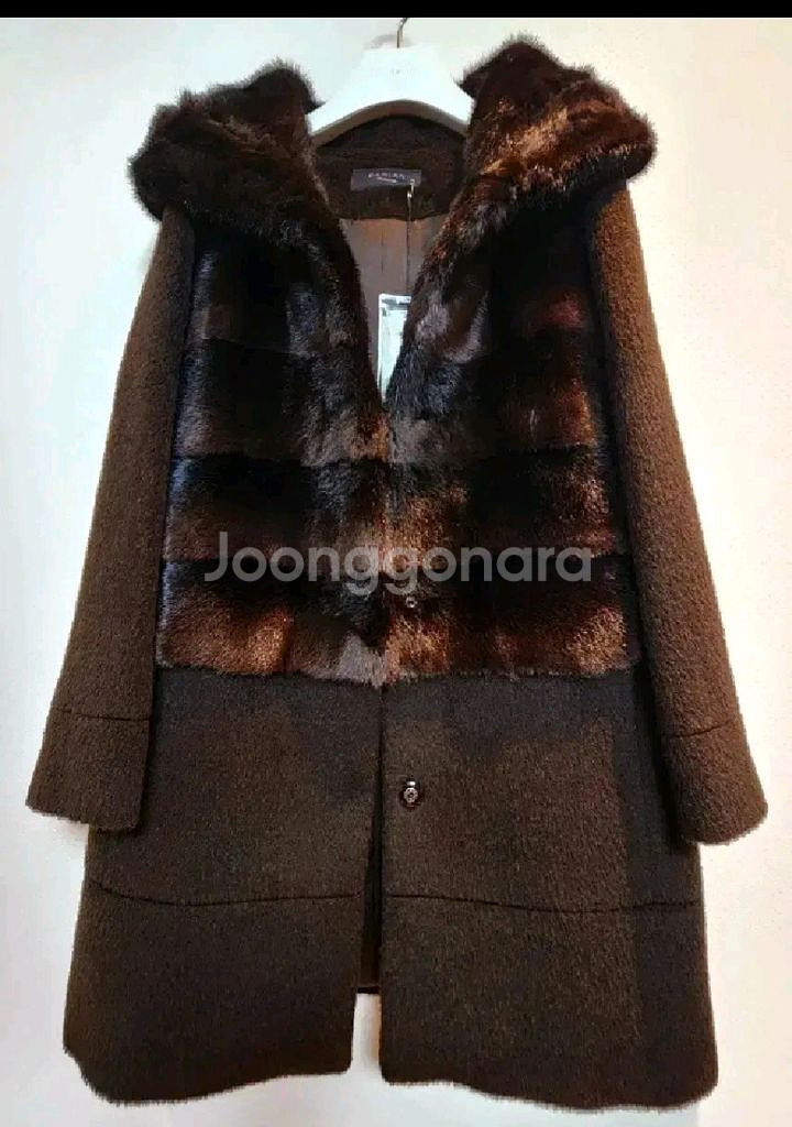 데미안 그라데이션 리얼 휘메일 밍크 알파카 모혼방 코트 55사이즈 새제품 초코브라운컬러--0