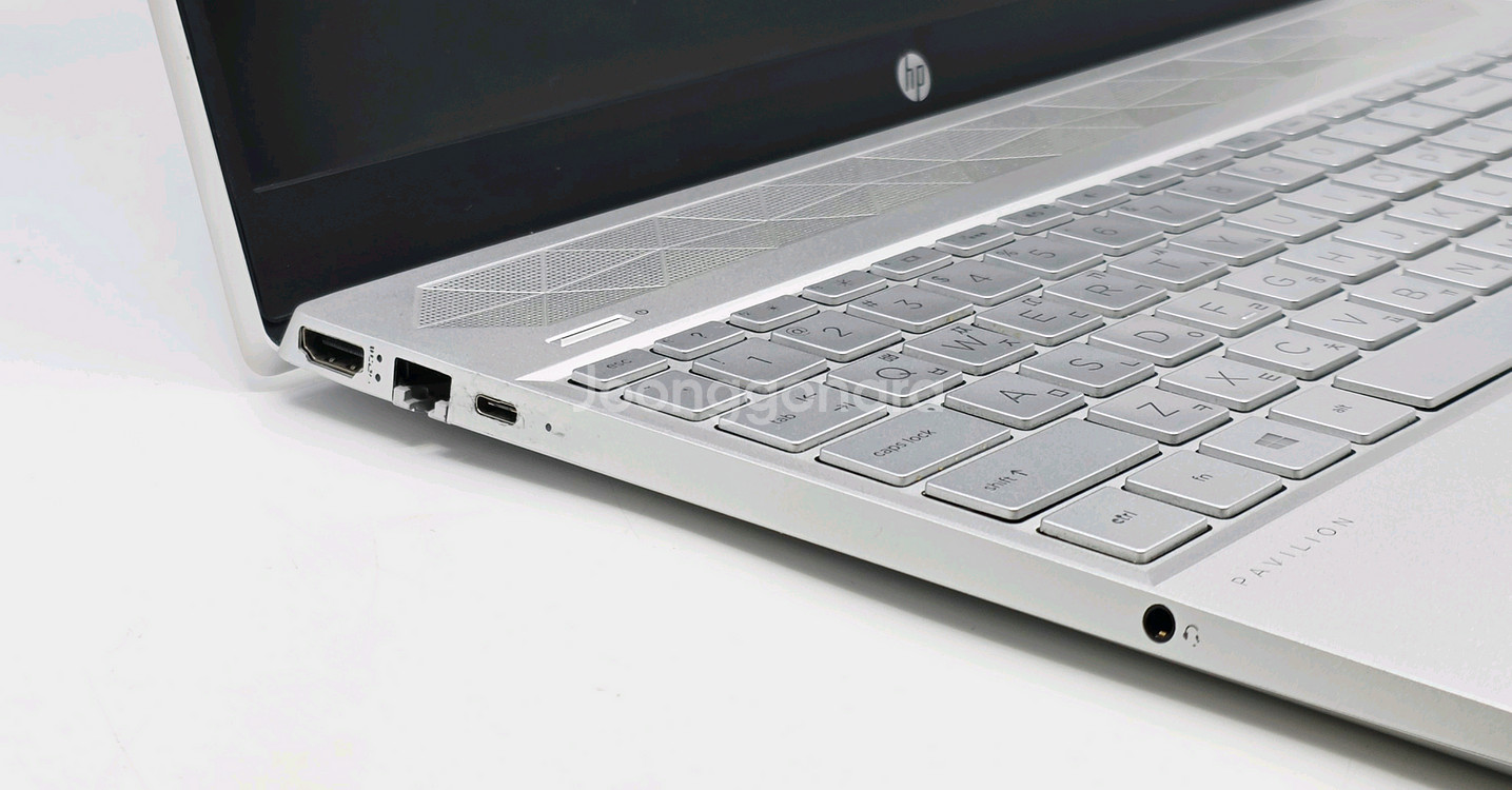 (중고)HP 파빌리온 15-cs3011tx I5/16GB MX250 노트북 게이밍/사무--2