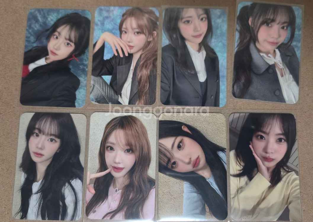 QWER 2주년 팝업 1차 2차 5만 포카 팝니다.--0