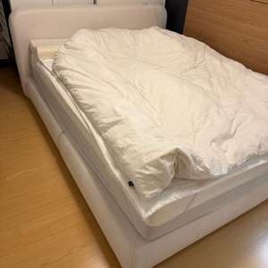 먼데이하우스 CLOUD 클라우드 아쿠아텍스 아이보리 침대 프레임 Q/K 일반헤드형